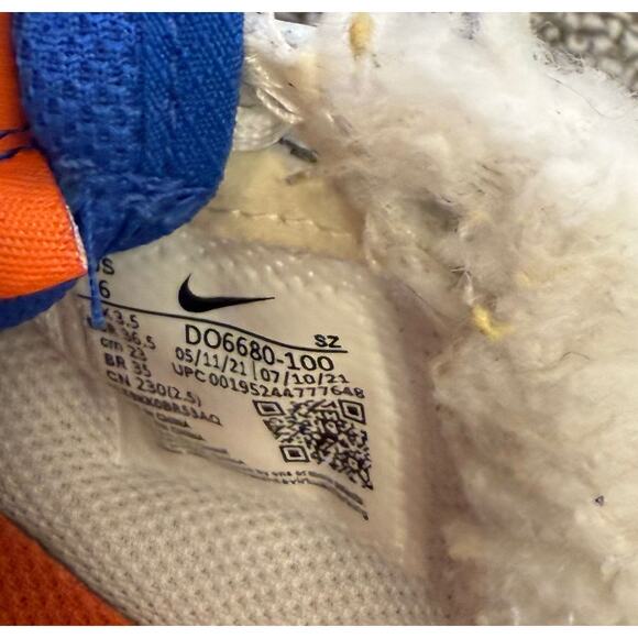 Nike Air Force 1 Women's Size 6 White Blue Sherpa Fleece Sneakers - Picture 5 of 14